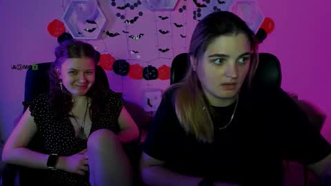 inga_gree online show from 10-28-25, 08:44