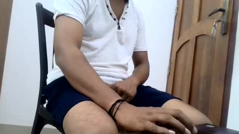 Snapshot of ingloriousuncut chatting on 07-09-26, 06:01 Inglorious Hairy Uncut online show from 07-09-26, 06:01