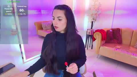 Snapshot of ingrid_rodriguezz chatting on 01-07-26, 07:27 Ingrid online show from 01-07-26, 07:27