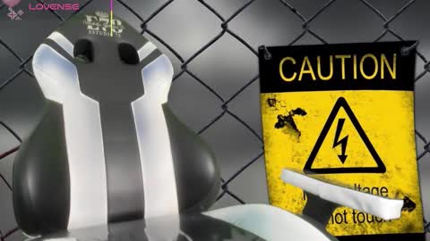 Snapshot of ingrid_rodriguezz chatting on 02-28-26, 10:05 Ingrid online show from 02-28-26, 10:05