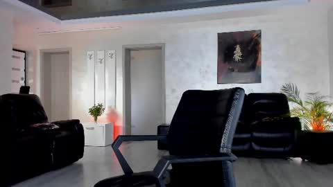 Snapshot of ingridblondy94 chatting on 06-11-26, 06:44 Ingrid online show from 06-11-26, 06:44