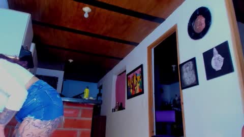 Snapshot of ink_demon chatting on 11-23-25, 10:42 demon online show from 11-23-25, 10:42