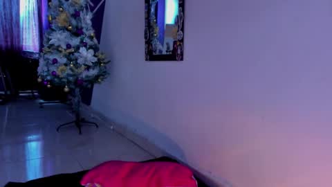 Snapshot of ink_demon chatting on 12-14-25, 04:01 demon online show from 12-14-25, 04:01