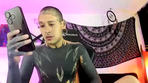 Dani  online show from 11-23-25, 11:10