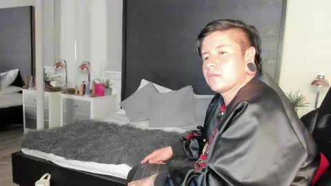 Snapshot of inkedsinners_ chatting on 05-17-26, 11:23 inkedsinners_ online show from 05-17-26, 11:23