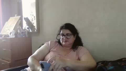 Snapshot of inna46_ chatting on 06-19-26, 01:37 inna46_ online show from 06-19-26, 01:37