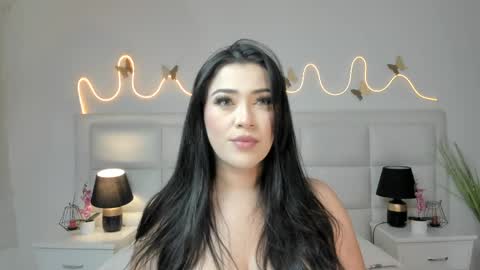 Snapshot of innavolkova chatting on 05-01-26, 11:59 innavolkova online show from 05-01-26, 11:59