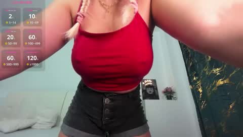 Snapshot of innocent_angell chatting on 03-03-26, 11:43 Eva online show from 03-03-26, 11:43