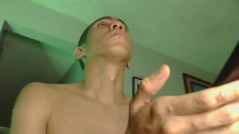 Snapshot of innocentsweetboy chatting on 02-04-25, 03:33 Aaron online show from 02-04-25, 03:33