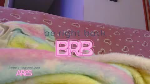 Snapshot of innocentsweetboy chatting on 02-11-25, 02:46 Aaron online show from 02-11-25, 02:46