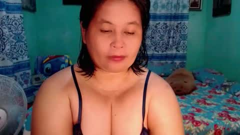 Snapshot of inocent_joy chatting on 05-11-26, 06:49 inocent_joy online show from 05-11-26, 06:49