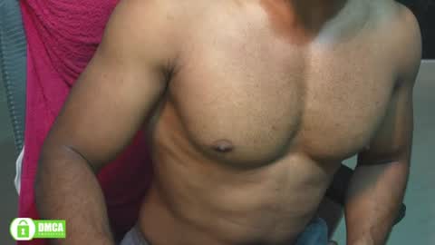 Snapshot of insanestud_miles chatting on 06-26-26, 04:11 Miles online show from 06-26-26, 04:11