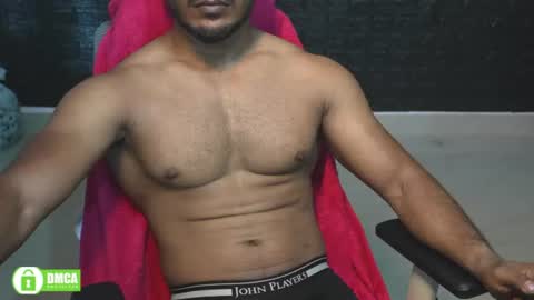 Snapshot of insanestud_miles chatting on 07-01-26, 03:52 Miles online show from 07-01-26, 03:52