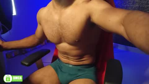 Snapshot of insanestud_miles chatting on 07-12-26, 05:53 Miles online show from 07-12-26, 05:53