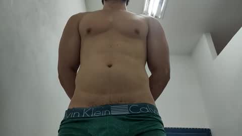 Snapshot of insistente chatting on 01-06-26, 04:21 INSTAGRAM camilodlx online show from 01-06-26, 04:21