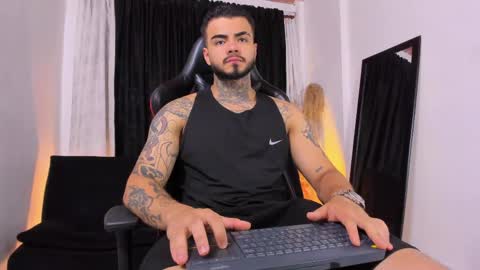 Brayan Chavez online show from 04-20-26, 01:52