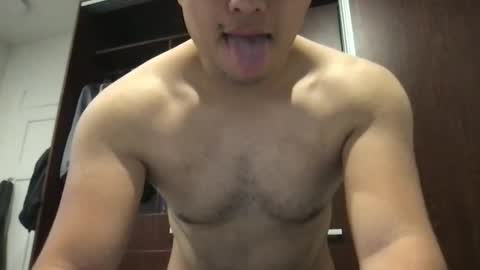 Snapshot of instagramer51 chatting on 01-11-25, 09:36 Hottie guy online show from 01-11-25, 09:36