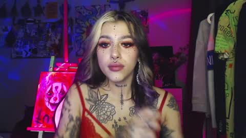 Snapshot of insunnity666 chatting on 12-17-24, 09:38 Insunnity666 online show from 12-17-24, 09:38