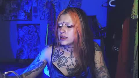 Snapshot of insunnity666 chatting on 11-12-25, 08:30 Insunnity666 online show from 11-12-25, 08:30