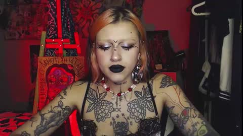 Snapshot of insunnity666 chatting on 12-04-25, 08:17 Insunnity666 online show from 12-04-25, 08:17