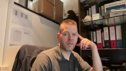 InterestedHun online show from 06-28-26, 08:09