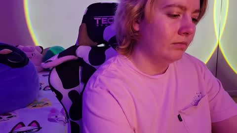 Faye online show from 01-31-25, 09:27