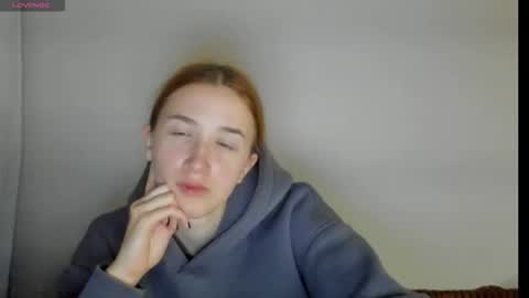 Snapshot of internetsexplorer chatting on 11-02-25, 04:26 Bernadette  Join  online show from 11-02-25, 04:26