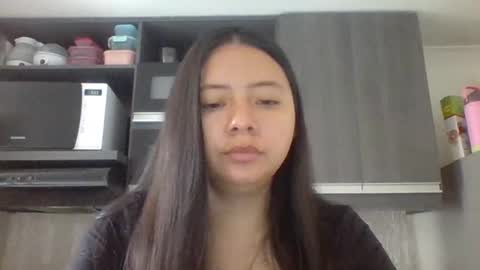 Iris 3 online show from 10-27-25, 02:32