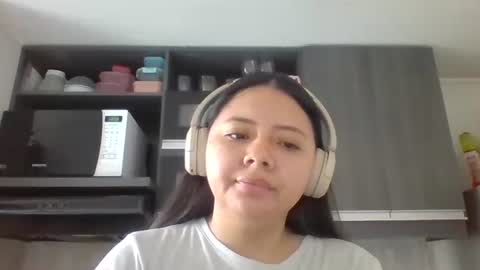 Iris 3 online show from 03-26-26, 02:33