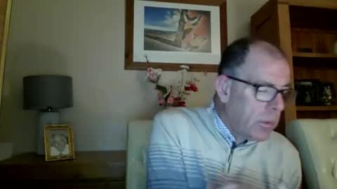 inthemood63 online show from 10-12-25, 08:08