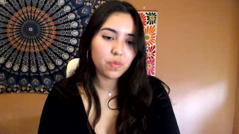 Snapshot of intimatetales chatting on 02-19-25, 05:16 Africa online show from 02-19-25, 05:16