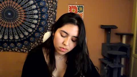 Snapshot of intimatetales chatting on 02-19-25, 08:20 Africa online show from 02-19-25, 08:20