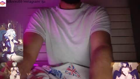 Snapshot of ipadlovxc69 chatting on 02-12-25, 11:51 ipadlovxc69 online show from 02-12-25, 11:51