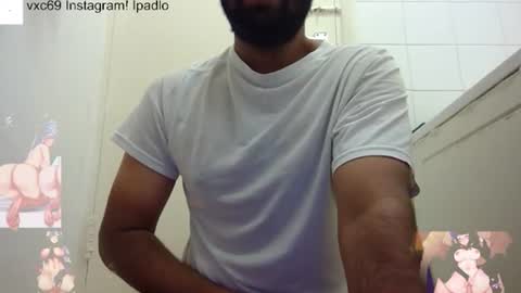 Snapshot of ipadlovxc69 chatting on 09-17-25, 02:52 ipadlovxc69 online show from 09-17-25, 02:52