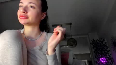 Snapshot of irenevon chatting on 02-12-25, 03:49 Ir s room online show from 02-12-25, 03:49