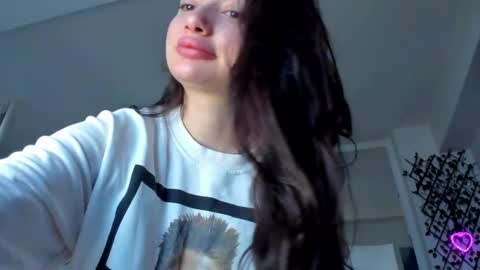 Snapshot of irenevon chatting on 03-03-25, 06:26 Ir s room online show from 03-03-25, 06:26
