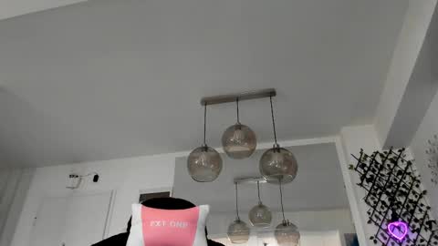Snapshot of irenevon chatting on 03-09-25, 03:16 Ir s room online show from 03-09-25, 03:16