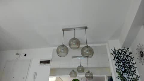 Snapshot of irenevon chatting on 11-23-25, 06:02 Ir s room online show from 11-23-25, 06:02