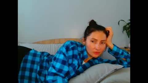 Snapshot of irina9793 chatting on 04-07-26, 09:43 irina online show from 04-07-26, 09:43