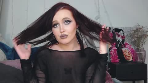 Snapshot of irinaart chatting on 01-14-25, 04:25 Irina online show from 01-14-25, 04:25