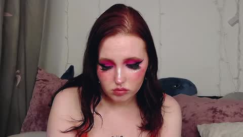 Snapshot of irinaart chatting on 01-17-25, 07:30 Irina online show from 01-17-25, 07:30