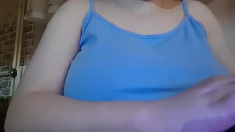 Snapshot of irinnak chatting on 09-17-25, 07:04 IrinnaK online show from 09-17-25, 07:04