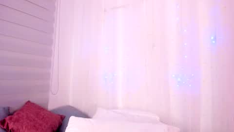 iris_hottt0 online show from 02-28-26, 10:00