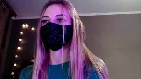 Lily online show from 12-13-25, 07:40