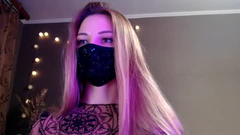 Lily online show from 04-02-26, 04:59