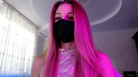 Snapshot of iris_lave chatting on 07-12-26, 04:42 Lily online show from 07-12-26, 04:42