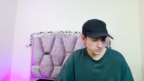 Iris online show from 02-24-26, 05:33