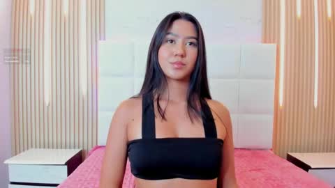 Snapshot of iris_thompson chatting on 09-25-25, 03:54 Iris online show from 09-25-25, 03:54