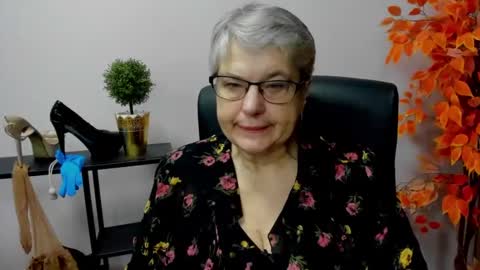 Snapshot of iris_xdesire chatting on 01-09-25, 07:21 I R I S online show from 01-09-25, 07:21