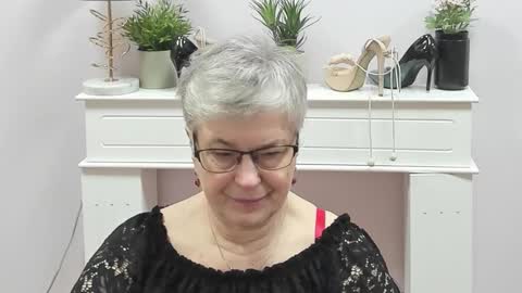 I R I S online show from 02-23-26, 07:06